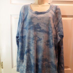 Women's long sleeve henley style t-shirt, Size 3X